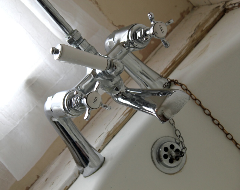 Shower Installation Ilford, Loxford, IG1